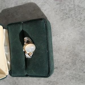 14K Yellow Gold Plated Genuine Moonstone & White Topaz Ring Sz 6